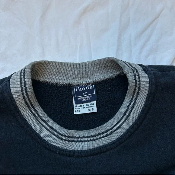 Vintage 90s Ikeda Hockey Maple Leaf Crewneck Small - Picture 4 of 6